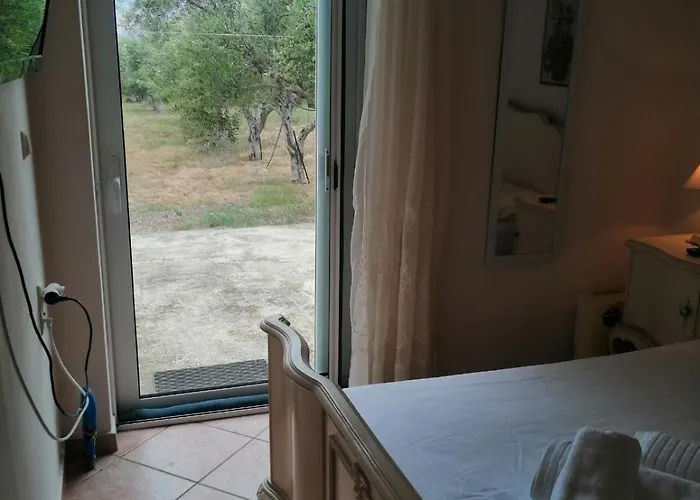 Olive Tree House I * Dhermatianika